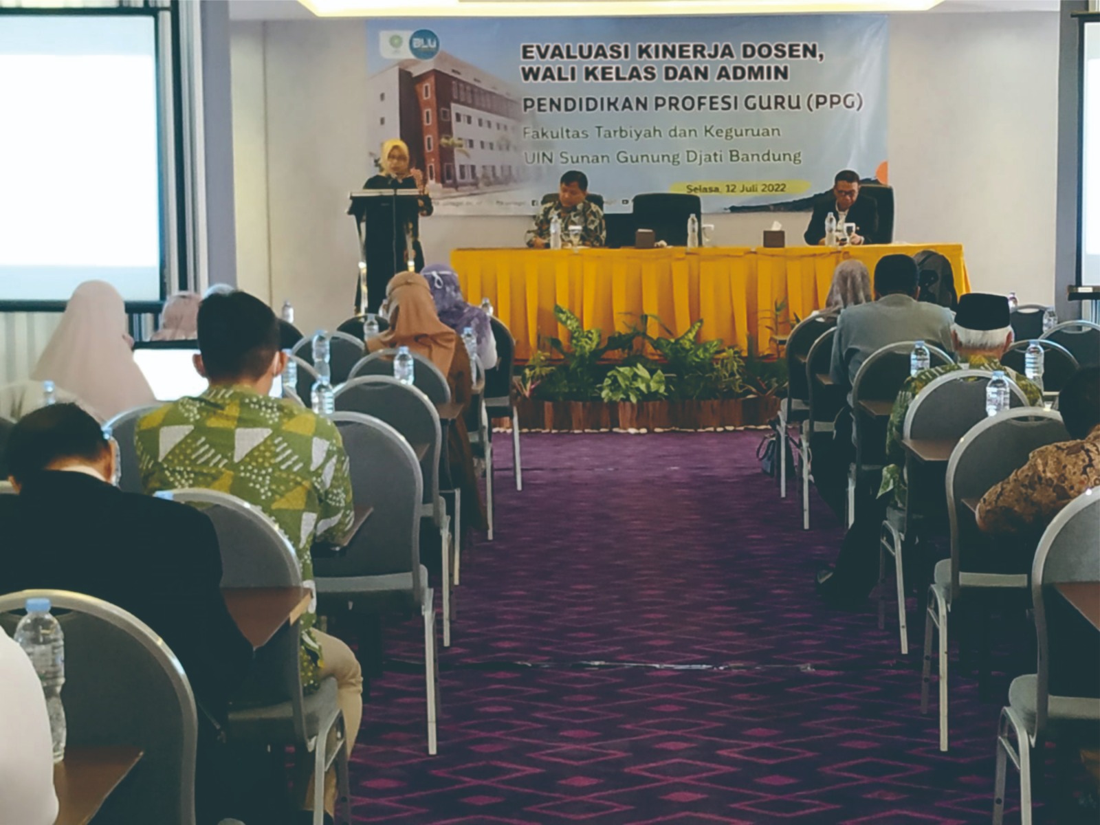 LPTK UIN Sunan Gunung Djati Bandung Lakukan Evaluasi Kinerja Dosen, Wali Kelas dan Admin Guna Peningkatan Layanan Prima