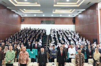 Rektor UIN Bandung, Kukuhkan 1.016 Guru Profesional di Tahun 2023